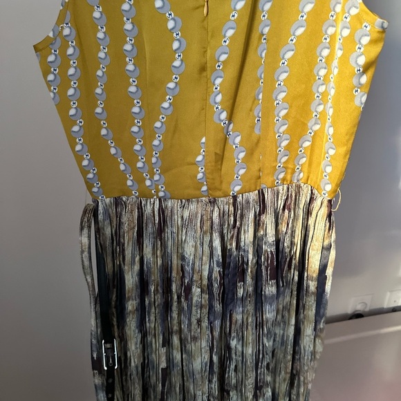 BCBGMaxAzria Yellow and Gray Fringe Mini Dress - Picture 7 of 8